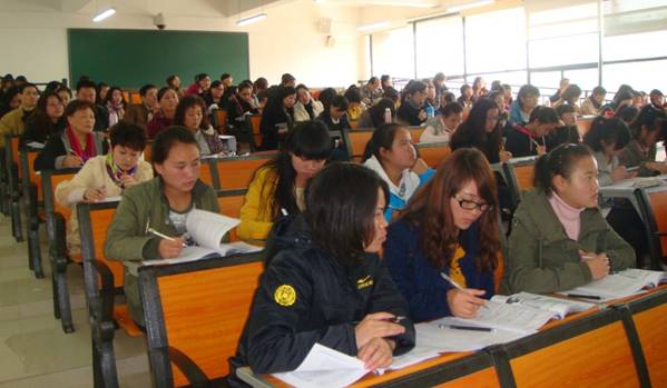 http://news.gznu.edu.cn/_mediafile/news/2013/11/25/21o474pjt9.jpg
